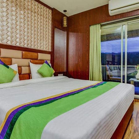 Отель Treebo Trend Khushi River Side Retreat Махабалешвар Экстерьер фото